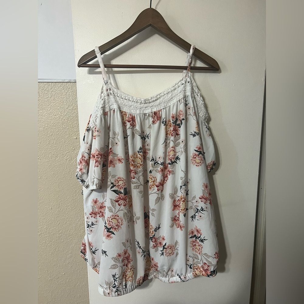 Torrid Floral Off-Shoulder White&Pink Sz4 Semi Sheer Blouse Classic Bohowestern